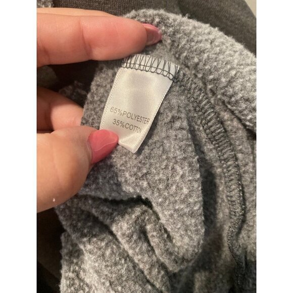 1XL Charcoal Gray Crewneck Sweatshirt – Boutique Cozy Basic - Picture 4 of 6